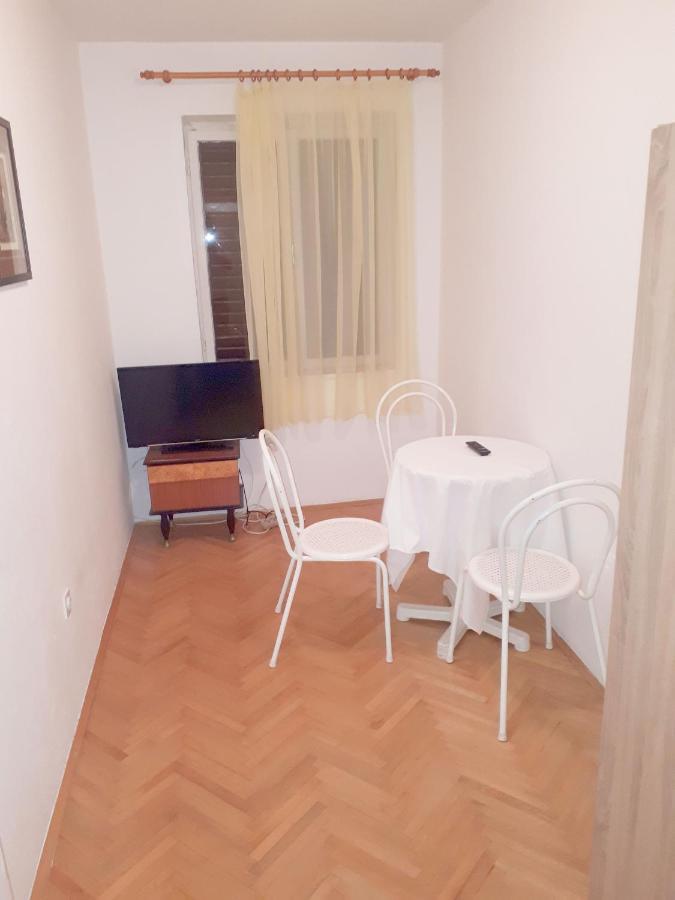 Ferienwohnung Pavlinovic Jure Makarska Exterior foto