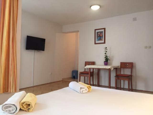 Ferienwohnung Pavlinovic Jure Makarska Exterior foto
